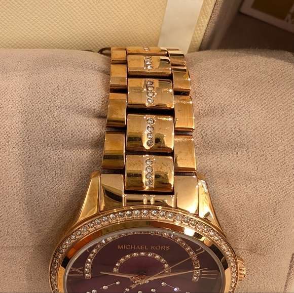 Michael Kors Lauryn Crystal Quartz watch mk3722 - Picture 7 of 12